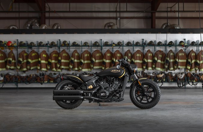 2018-jack-daniels-scout-bobber-01 (1)